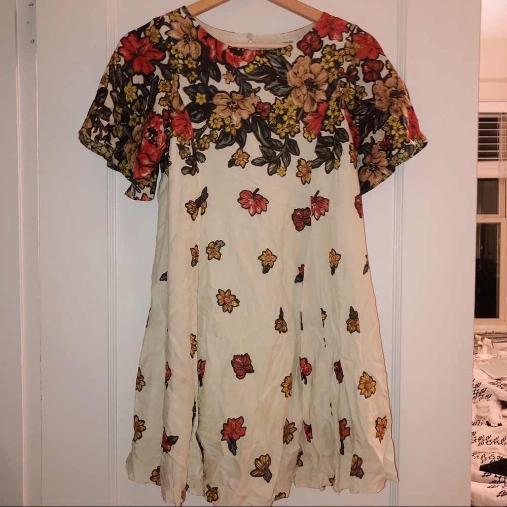 Urban Outfitters Flouncy Floral Dress